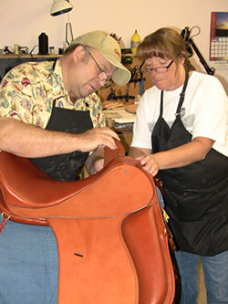 Ansur saddlemakers crafting custom treeless saddles